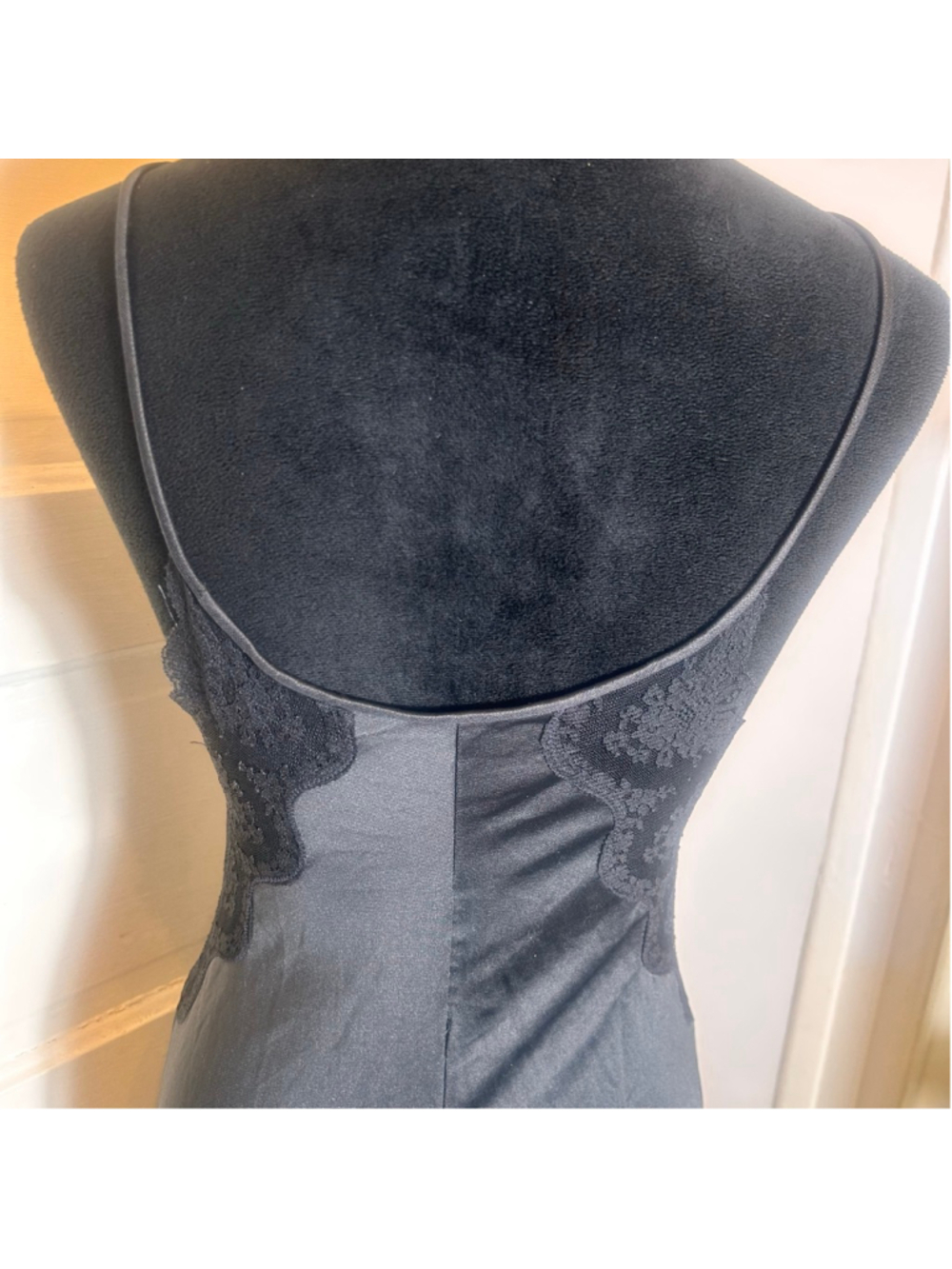 Women's I. Magnin Black Lace Chemise Slip Dress S Romantic Date Night Goth - Picture 4 of 11